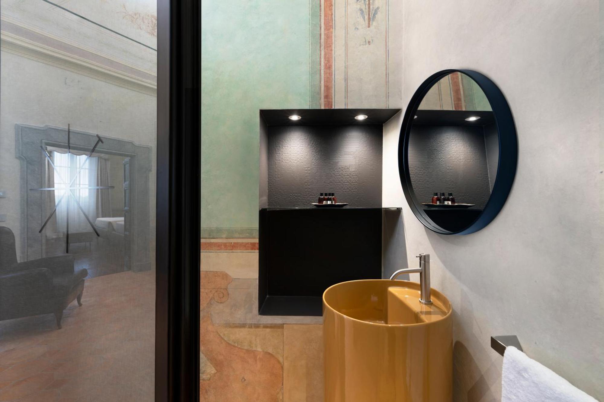 Palazzo Giusti Suites And Spa Urbino Esterno foto